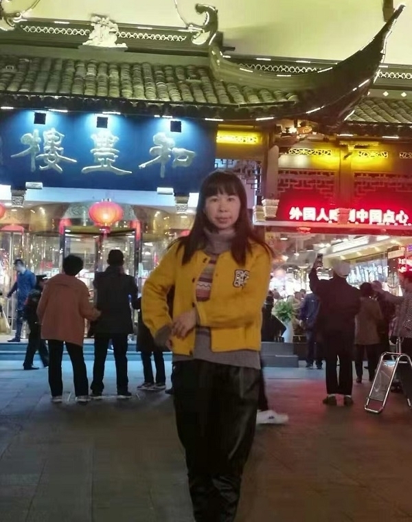 君倩的第三张照片--台州闪婚服务中心